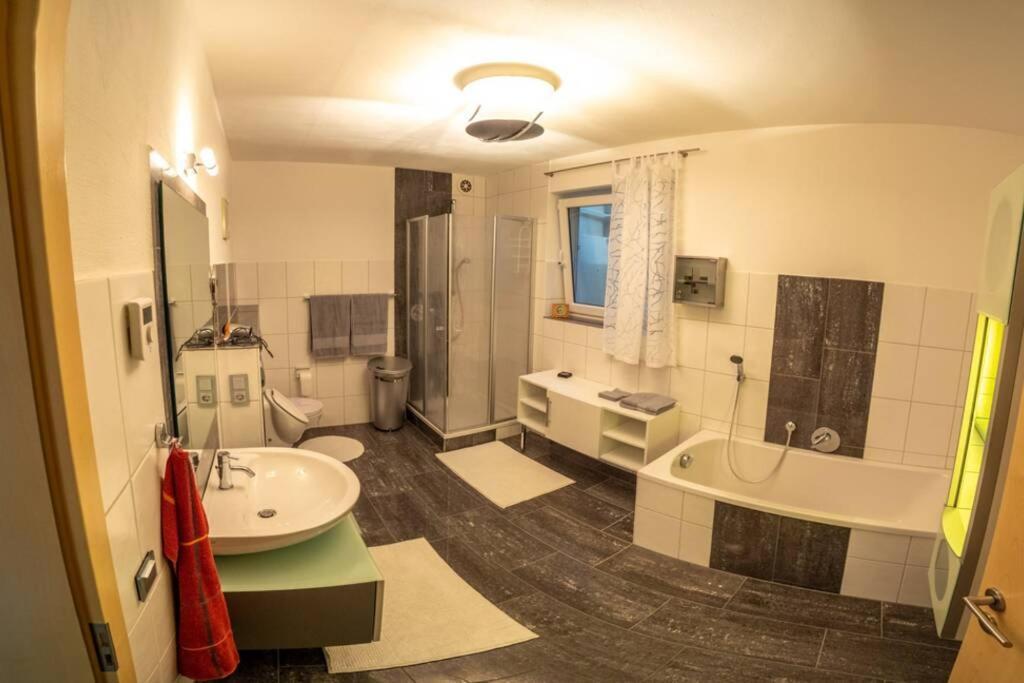 Wohnung Mit Talblick, Ladestation E-Auto Siegen Zewnętrze zdjęcie